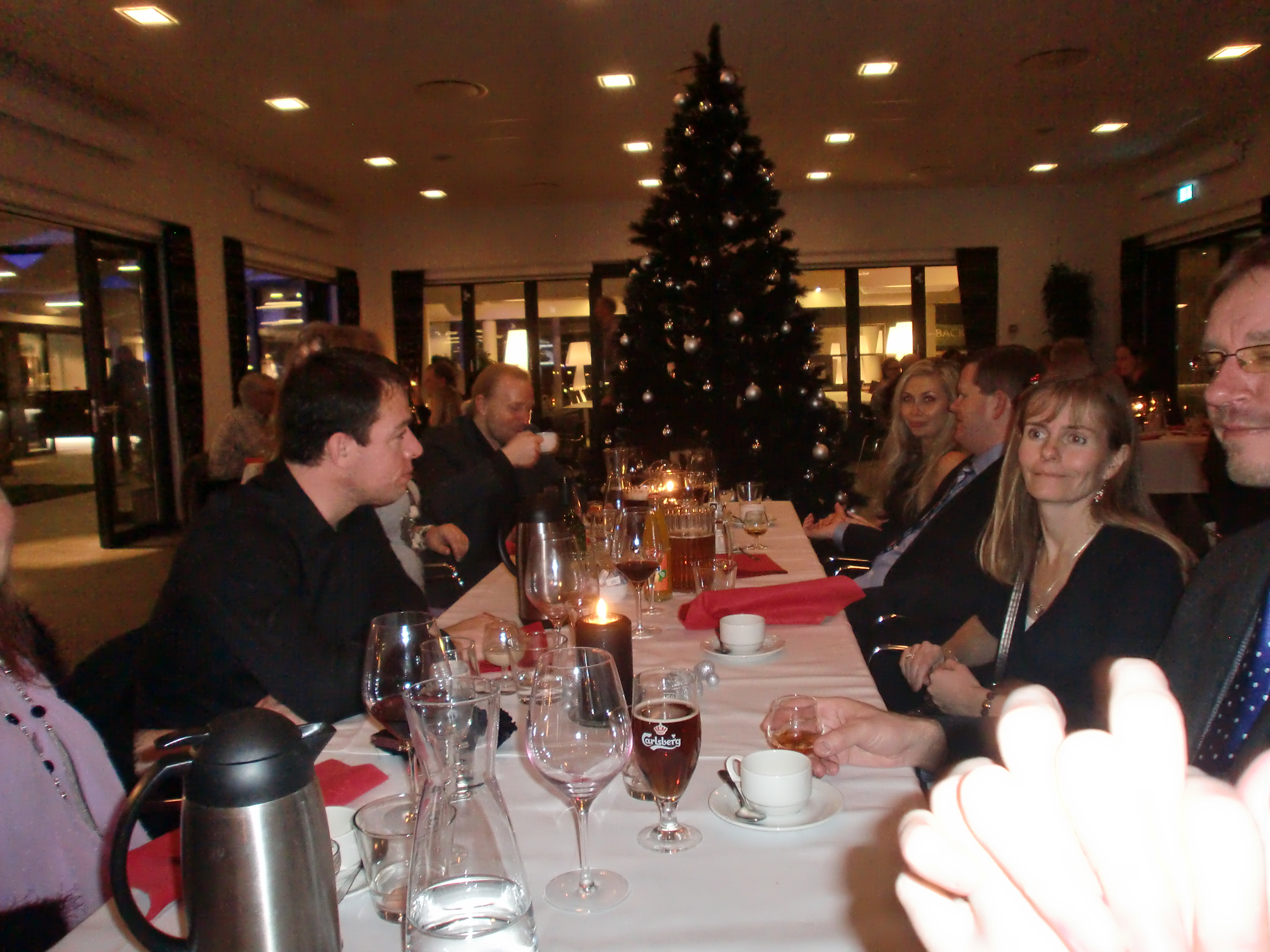 https://www.mos-eisley.dk/media/Netic billeder/Julefrokost%2029-11-2013/CIMG3902.JPG